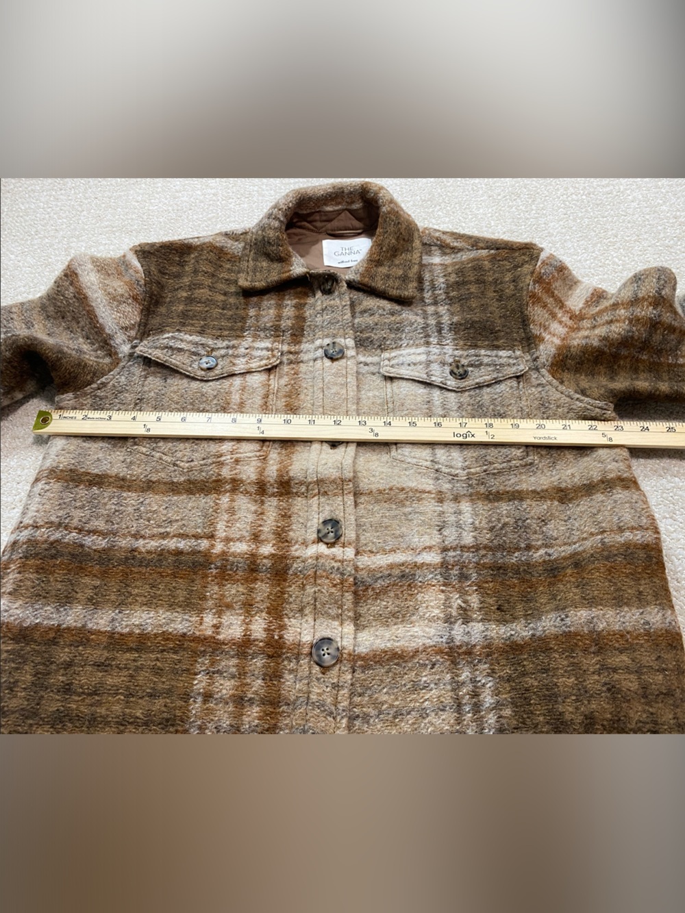 Aritzia Wilfred Ganna Brown and Cream Plaid Teddy Shacket Size M 75% Wool Laine - Picture 11 of 16